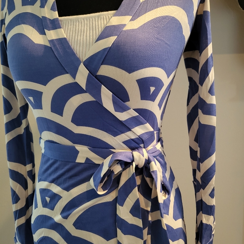 Diane Von Furstenberg Wrao Dress - Picture 5 of 8